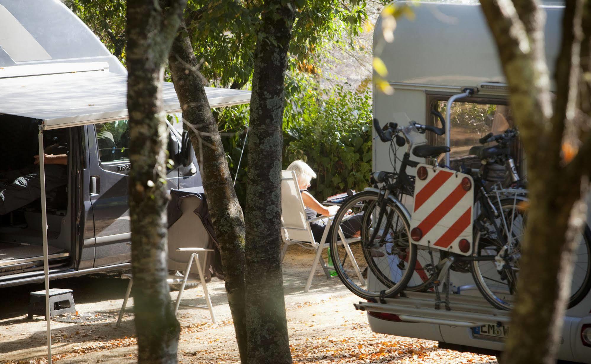 Camping As Cancelas سانتياغو دي كومبوستيلا المظهر الخارجي الصورة